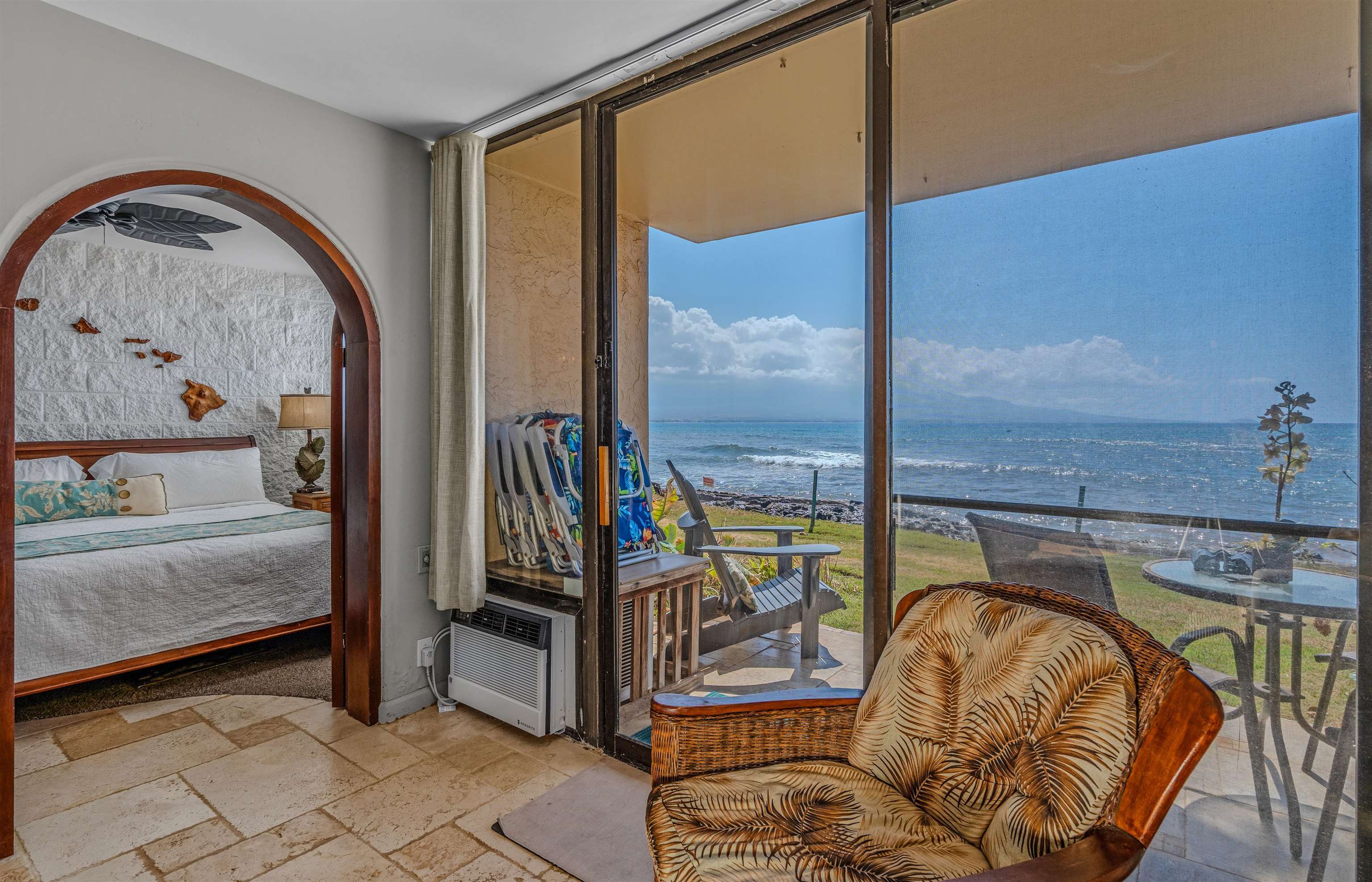 250 Hauoli St Property Photo 1