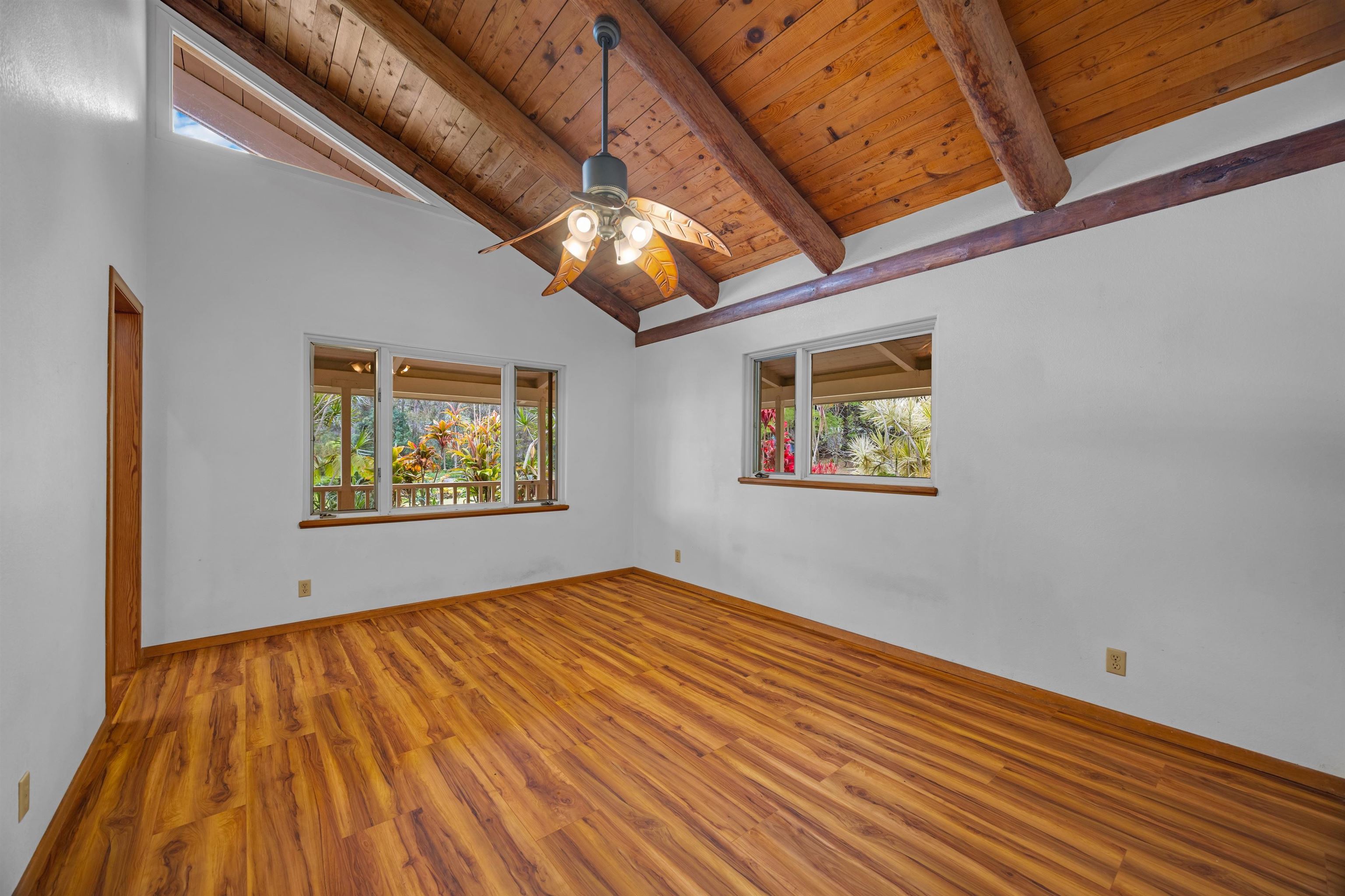 1160 Ehu Rd Property Photo 13
