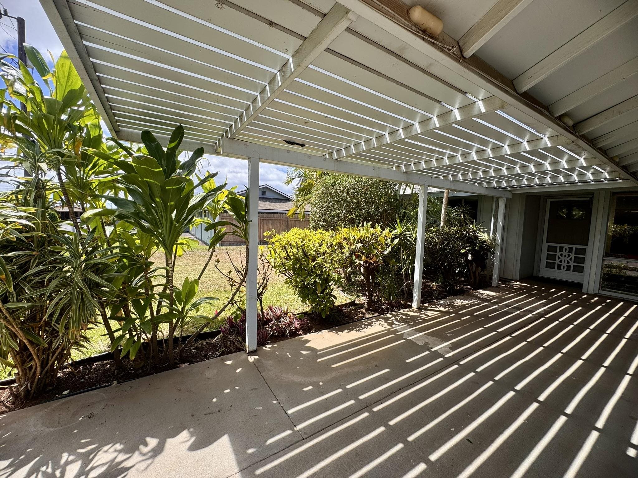 1808 Malama St Property Photo 3