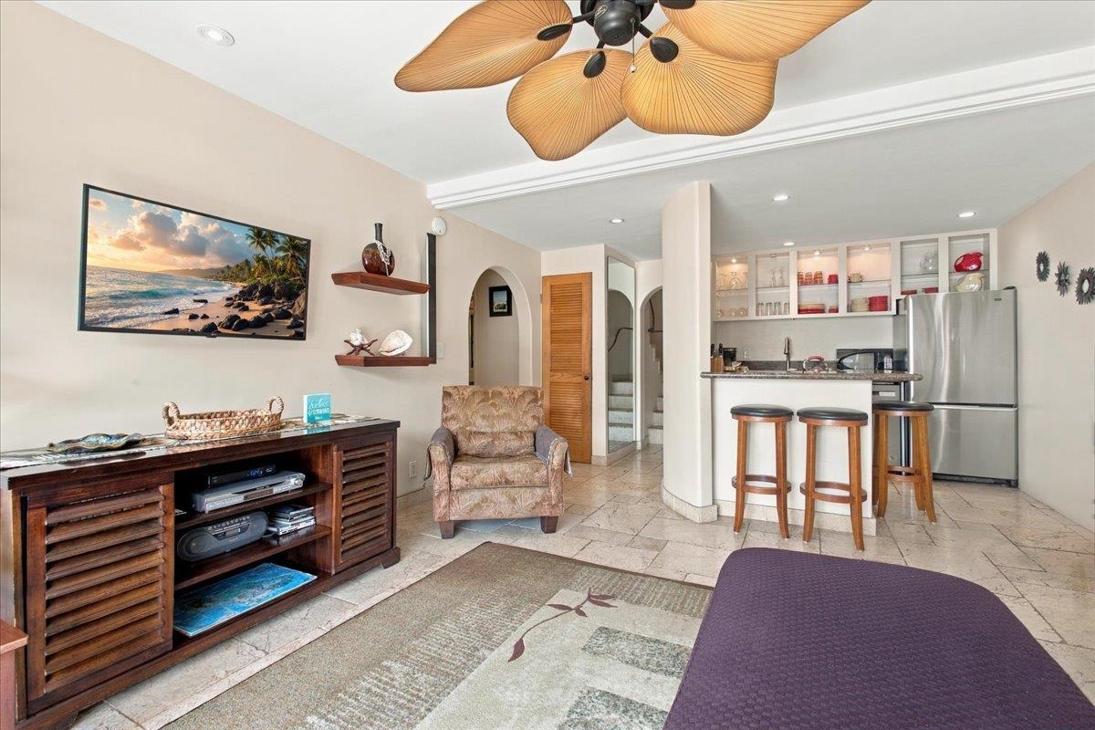 300 Hauoli St Property Photo 8