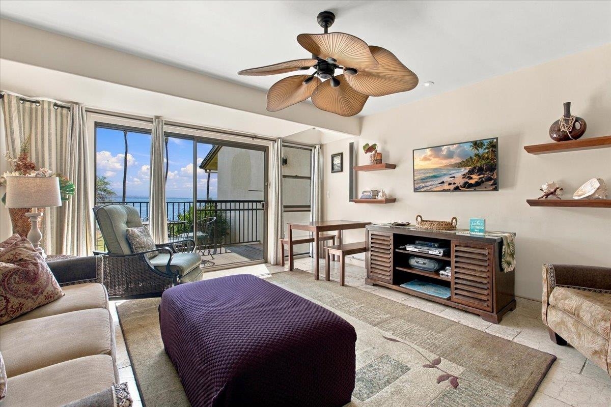 300 Hauoli St Property Photo 11
