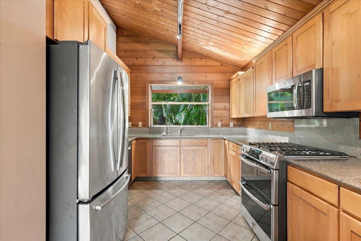 183 Kapuai Rd Property Photo 14