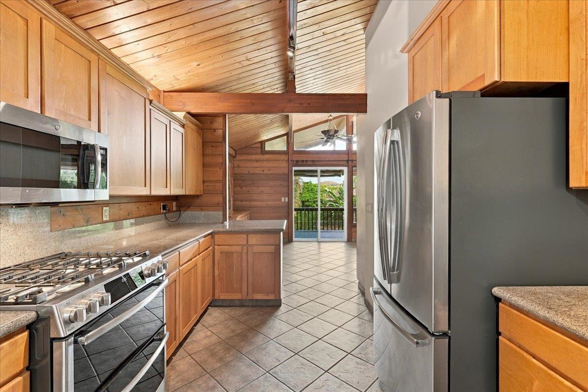 183 Kapuai Rd Property Photo 16