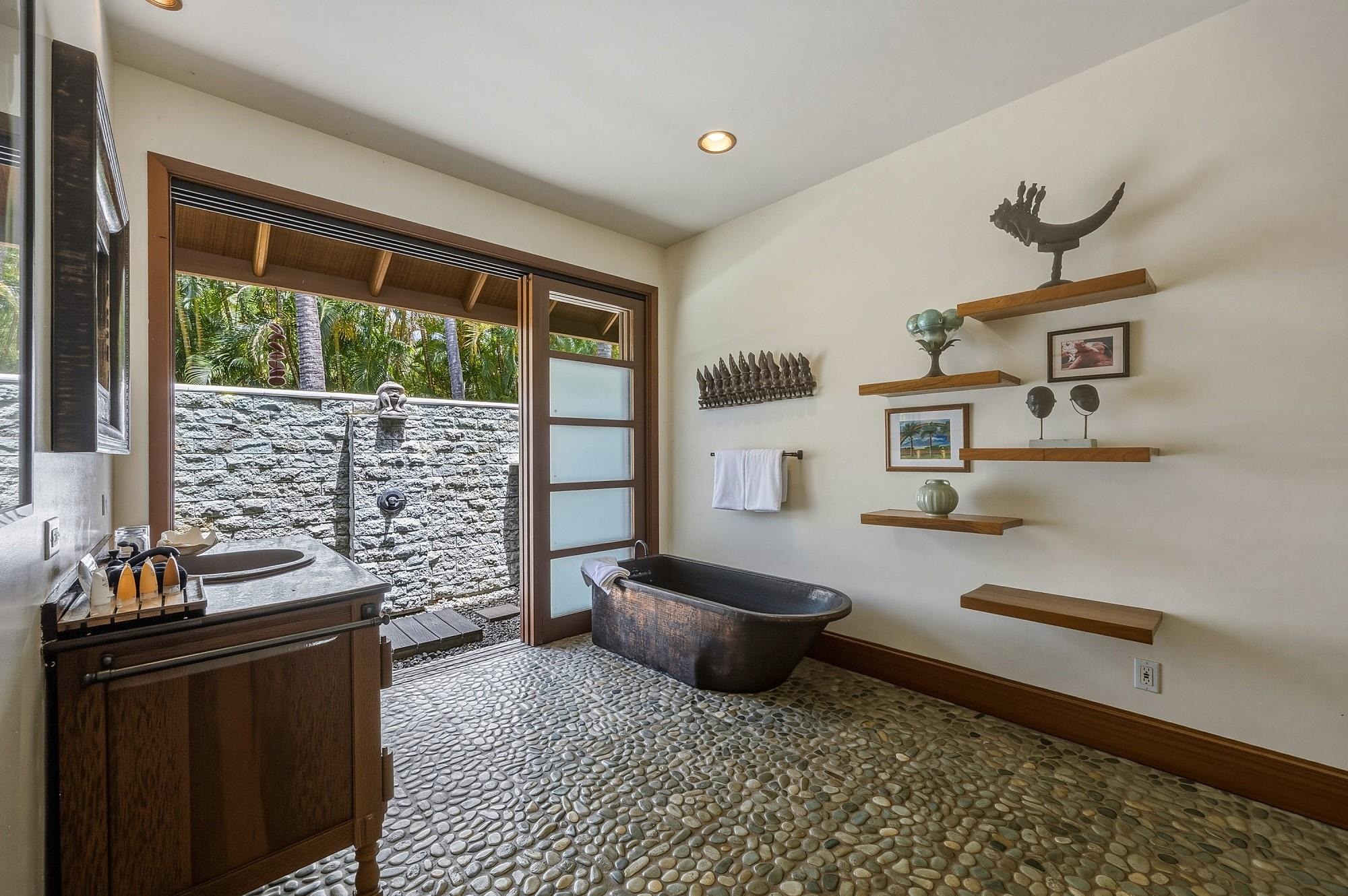 138 Awaiku St Property Photo 27