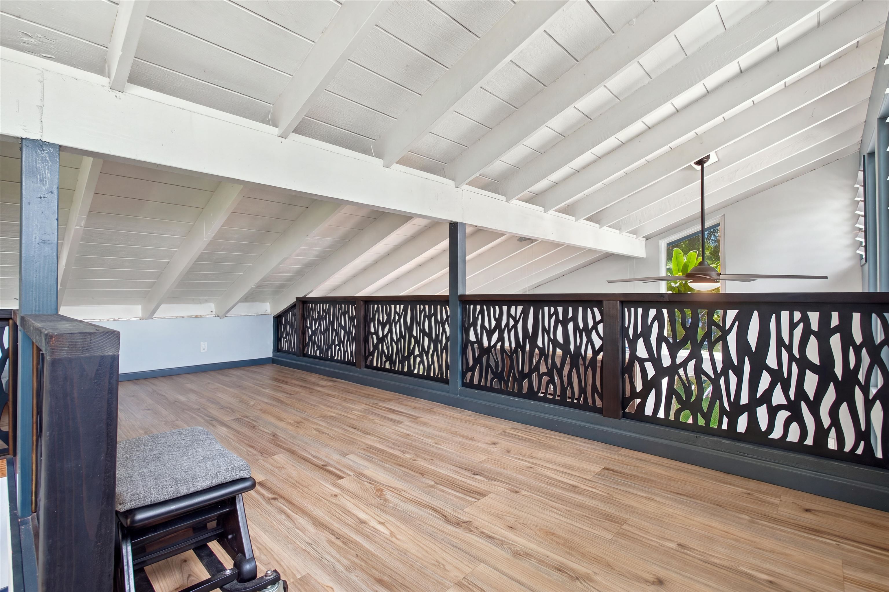 30 Leahi Pl Property Photo 11