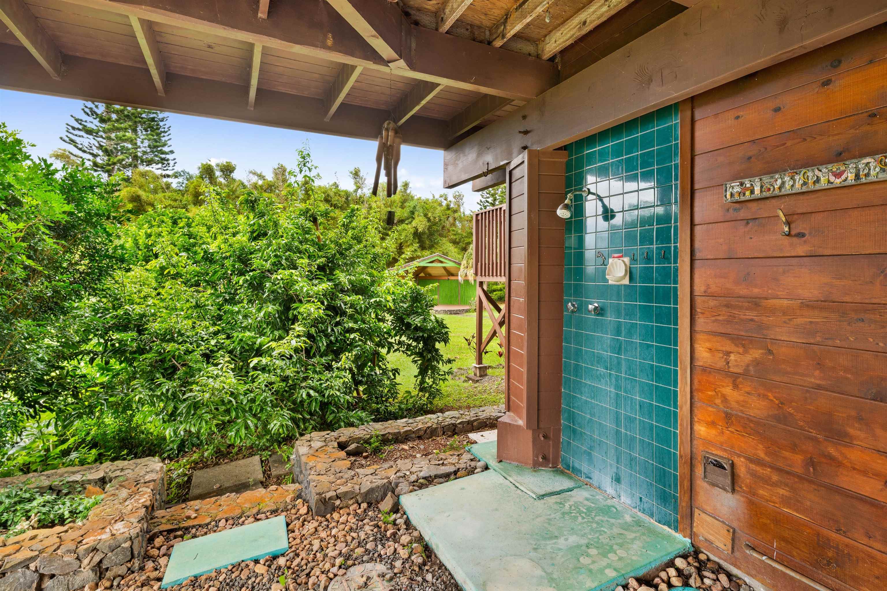 1330 Kauhikoa Rd Property Photo 39