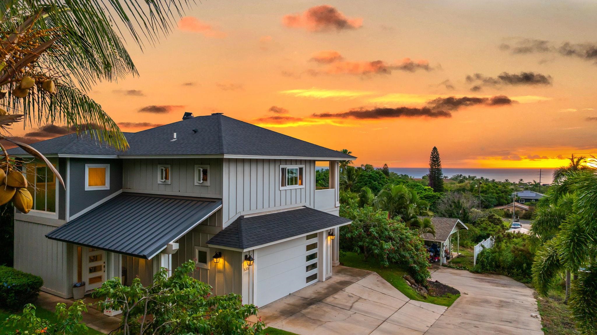533 Mikioi Pl Property Photo 1
