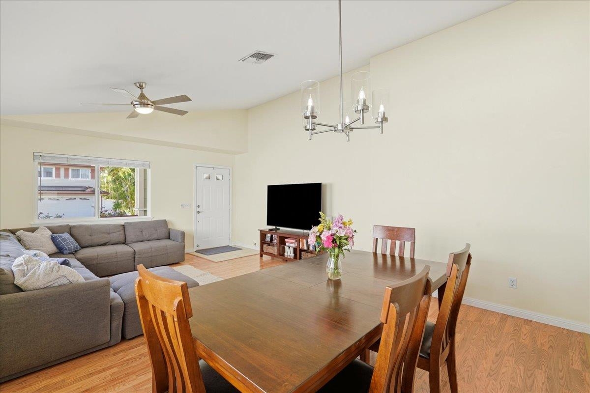 18 Henohea Pl Property Photo 11