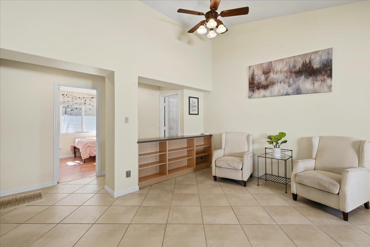 18 Henohea Pl Property Photo 15