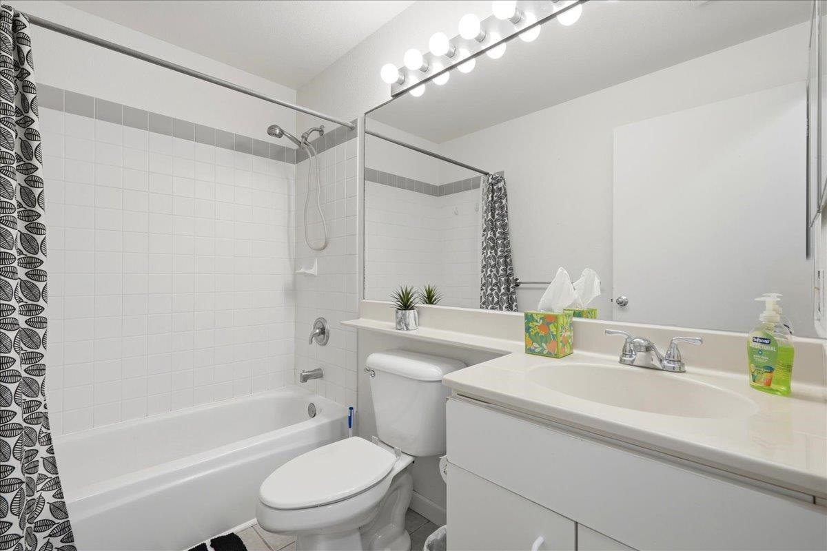 80 Waiaka Ln Property Photo 19
