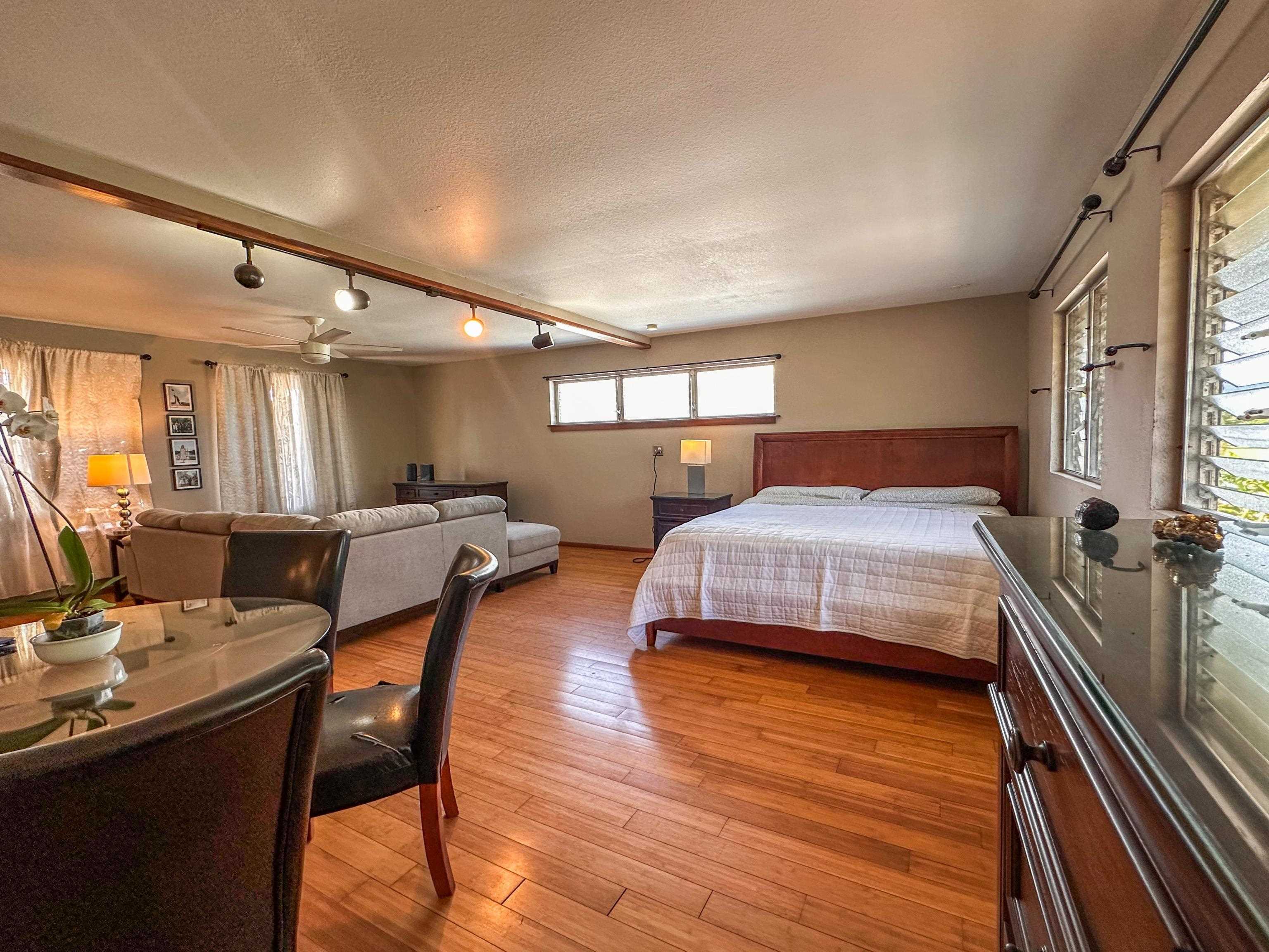 148 Hoomoku St Property Photo 20
