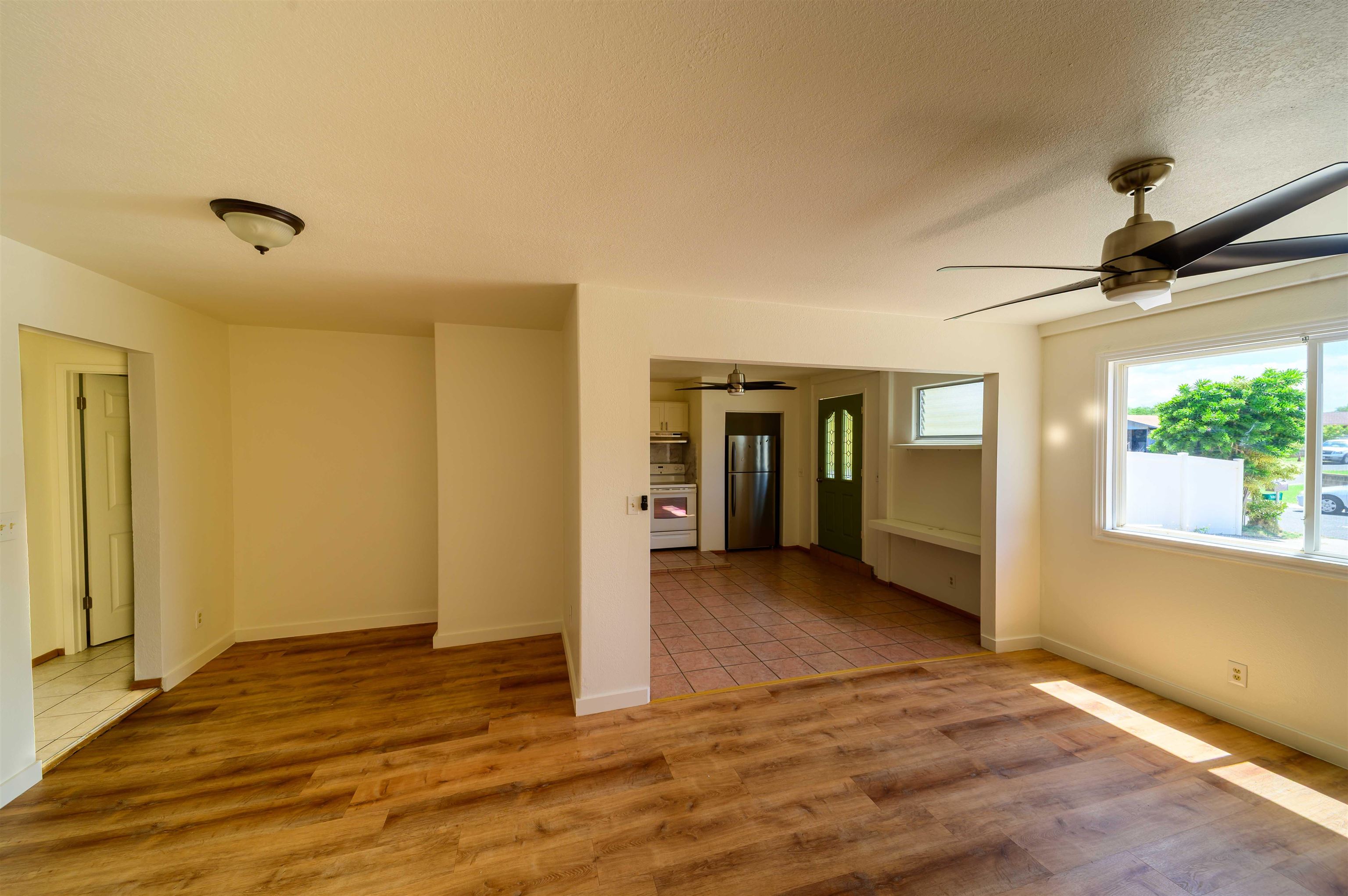 148 Hoomoku St Property Photo 25