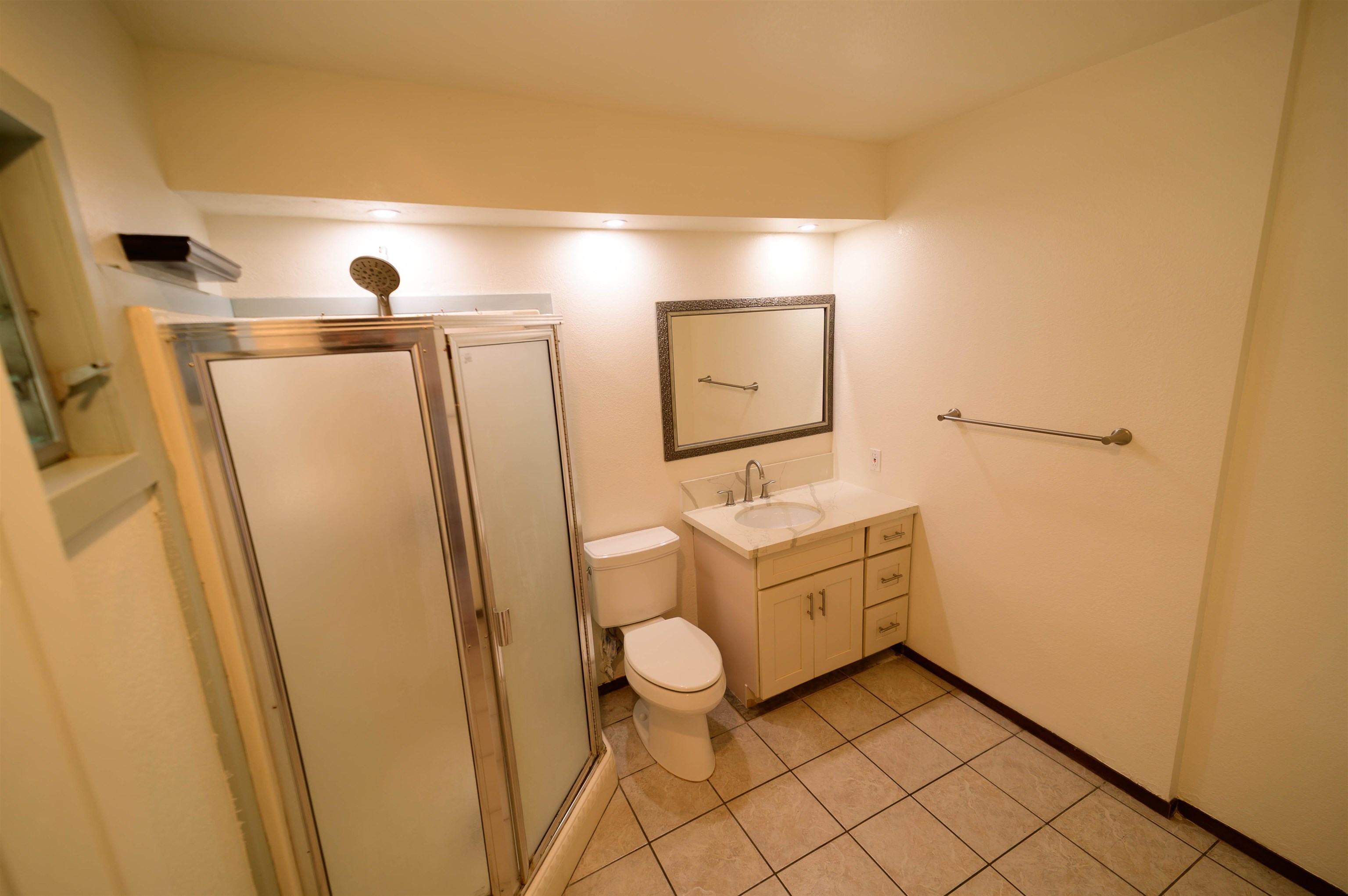 148 Hoomoku St Property Photo 35