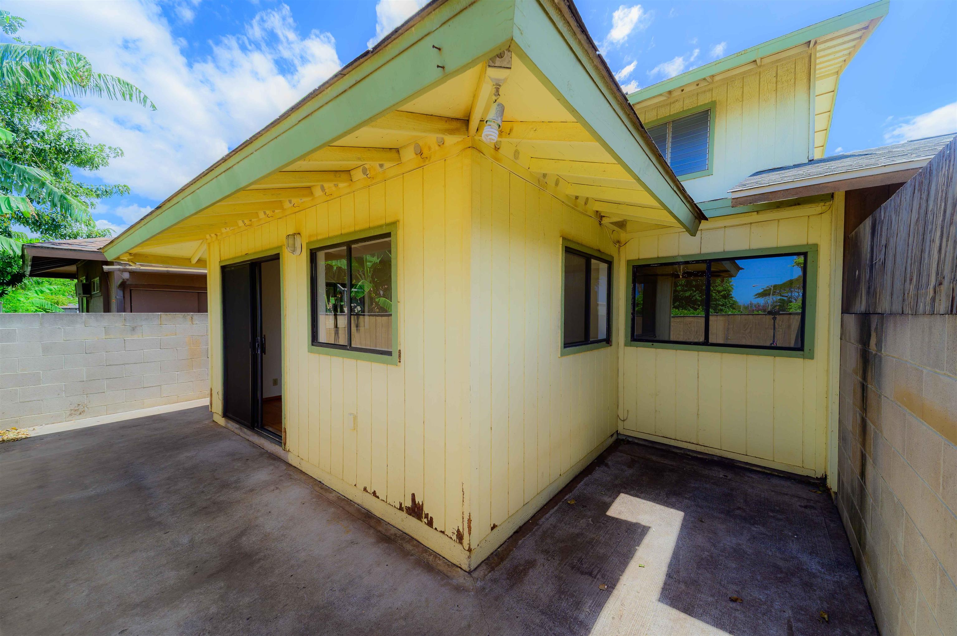 148 Hoomoku St Property Photo 37