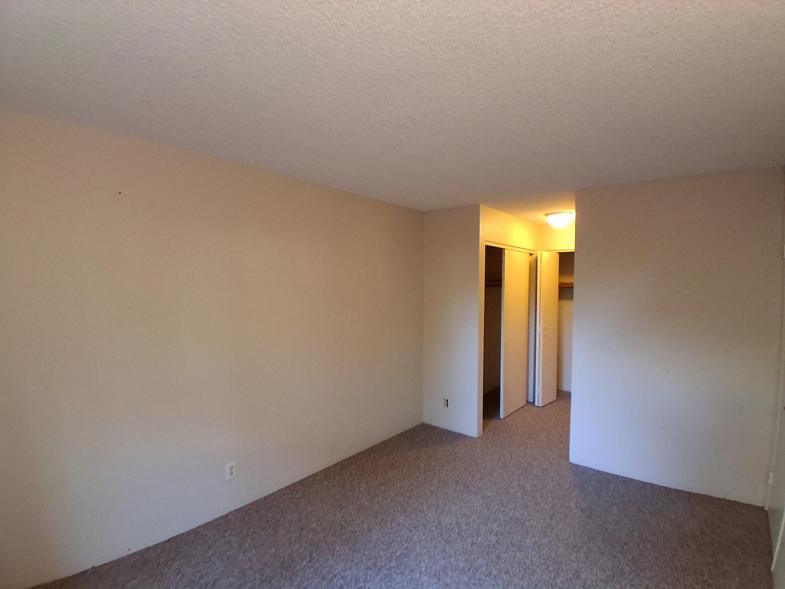 140 Uwapo Rd Property Photo 10