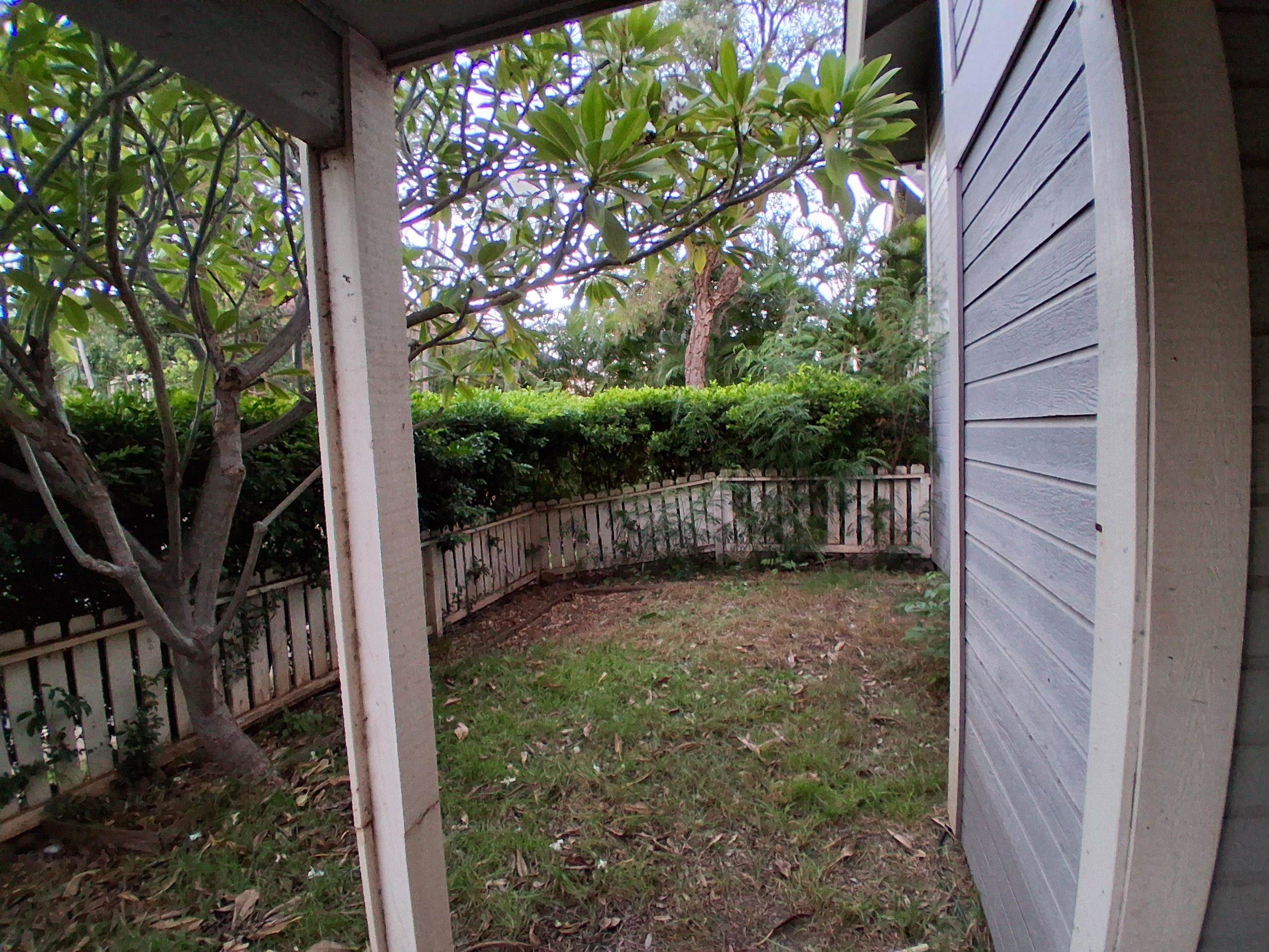 140 Uwapo Rd Property Photo 20