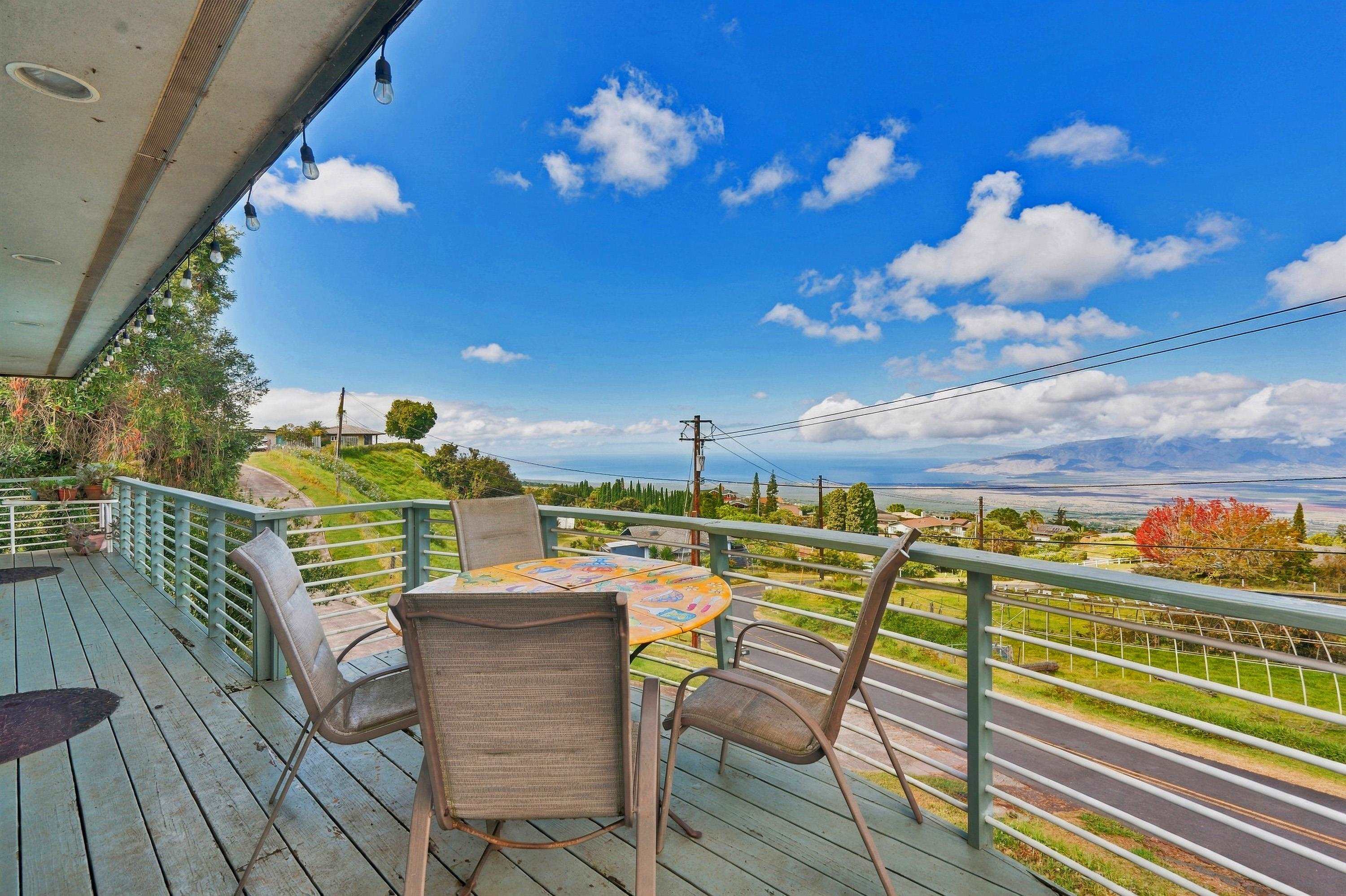 734 Upper Kimo Dr Property Photo 4
