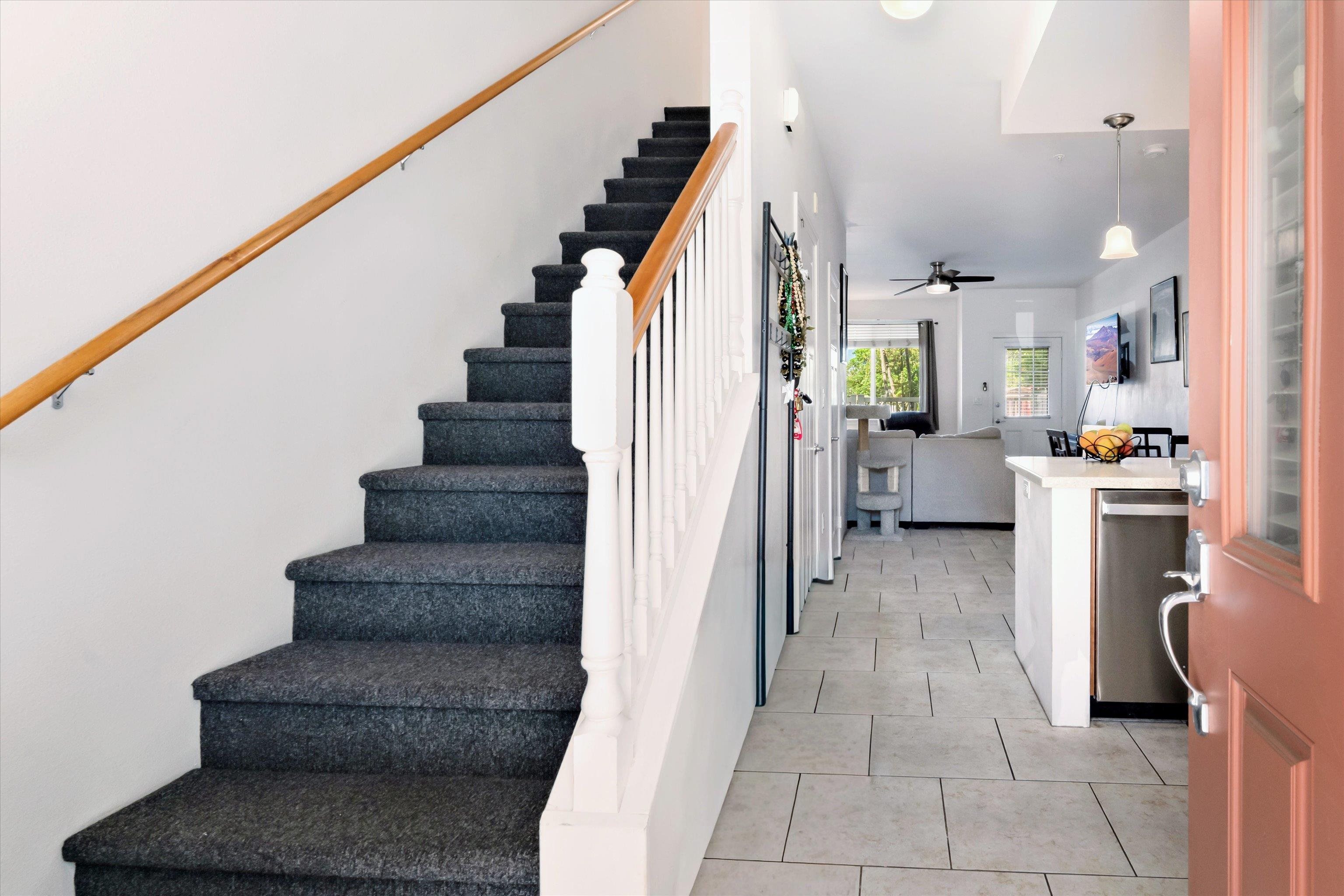 15 E Kuu Aku Ln Property Photo 3