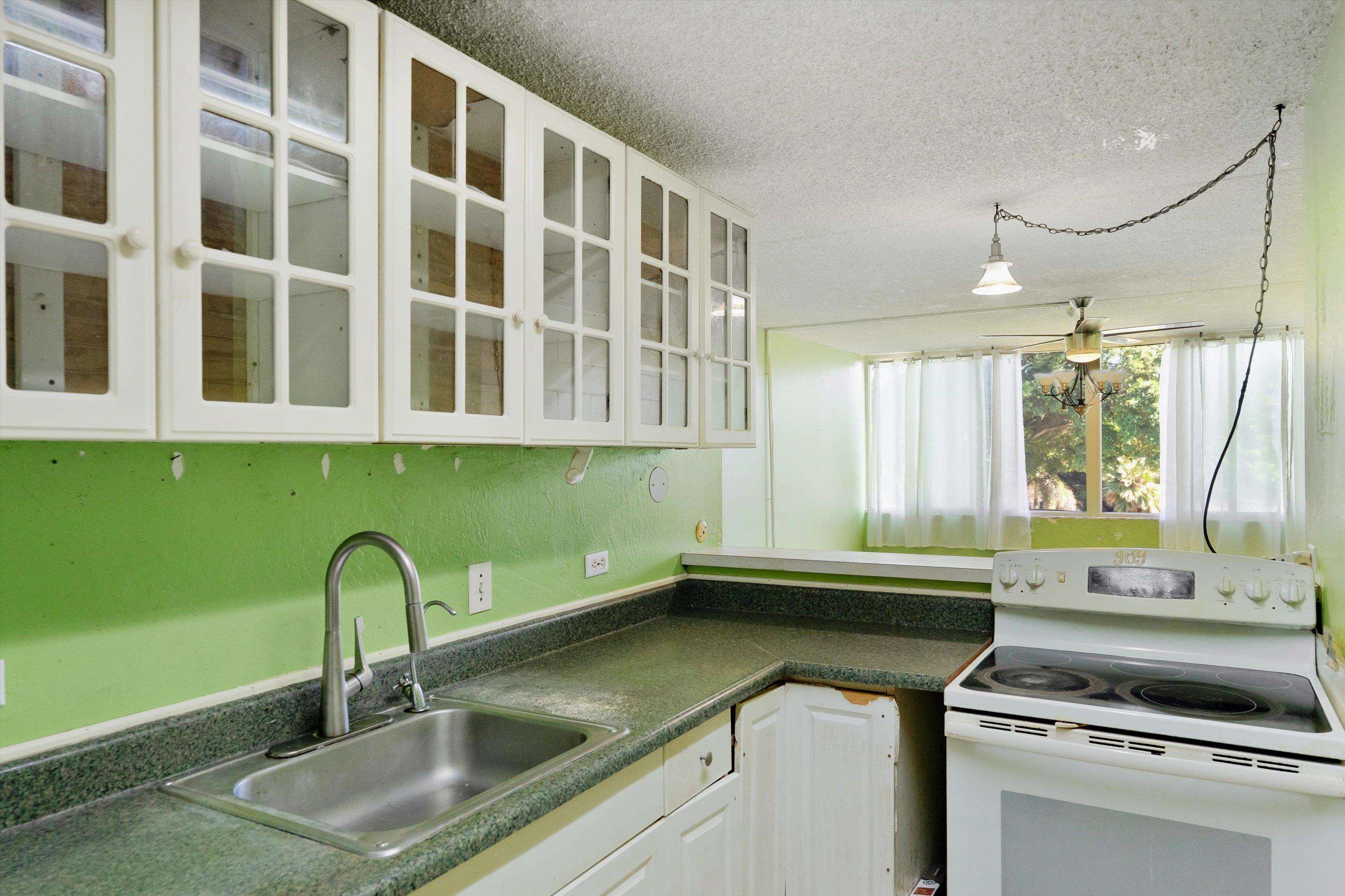 111 Kahului Beach Rd Property Photo 6