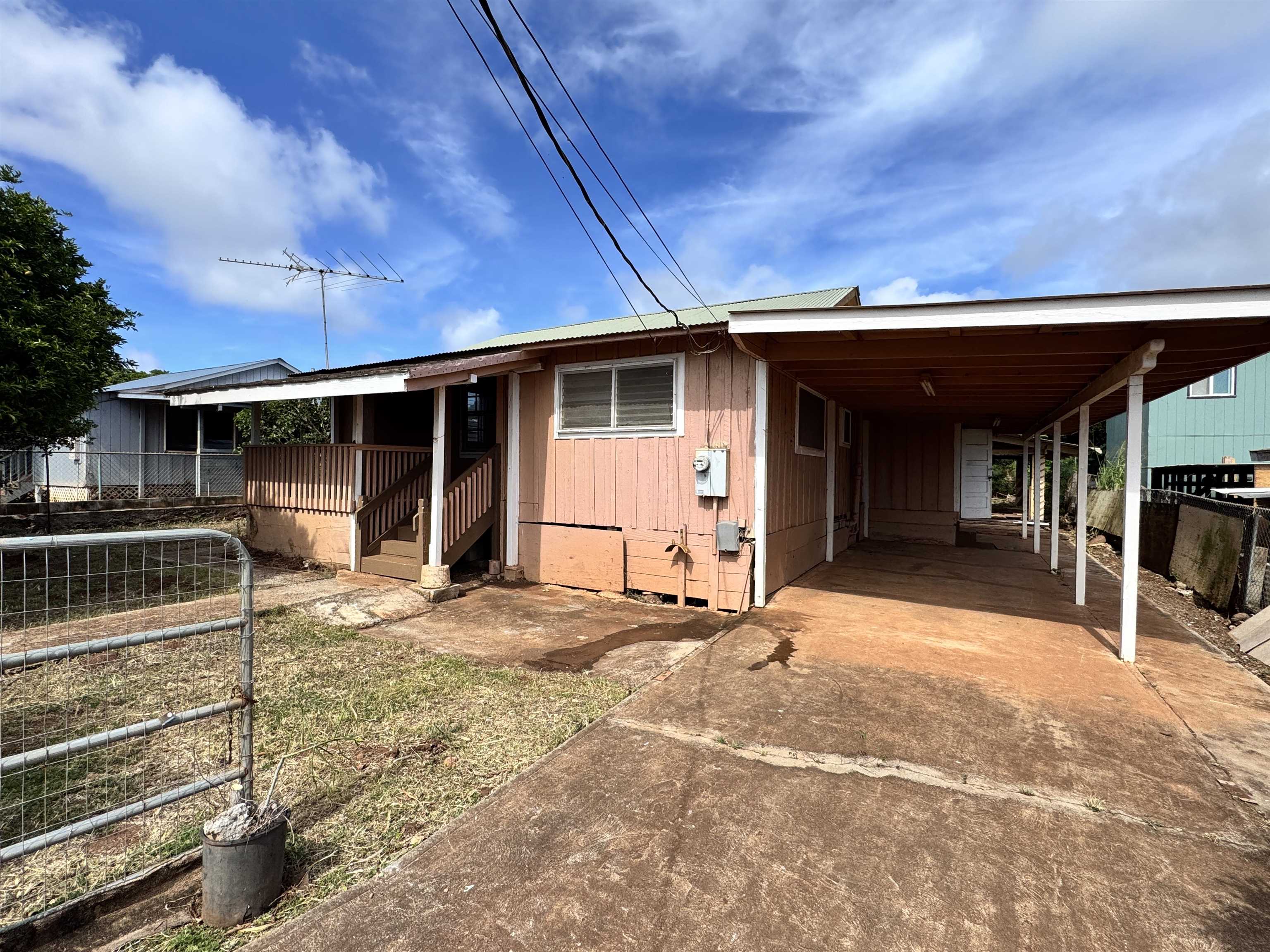 1810 Epane St Property Photo 1