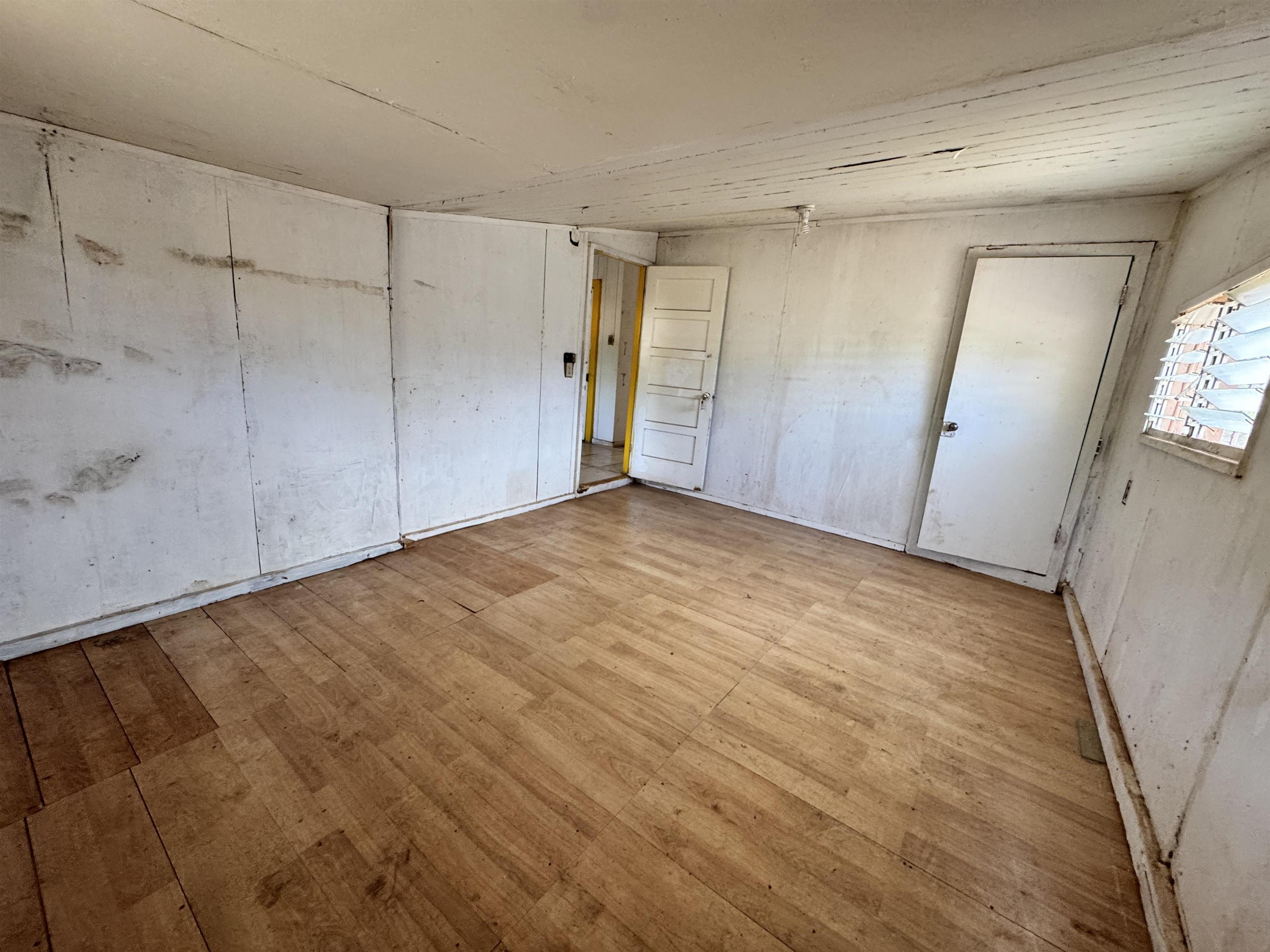 1810 Epane St Property Photo 9