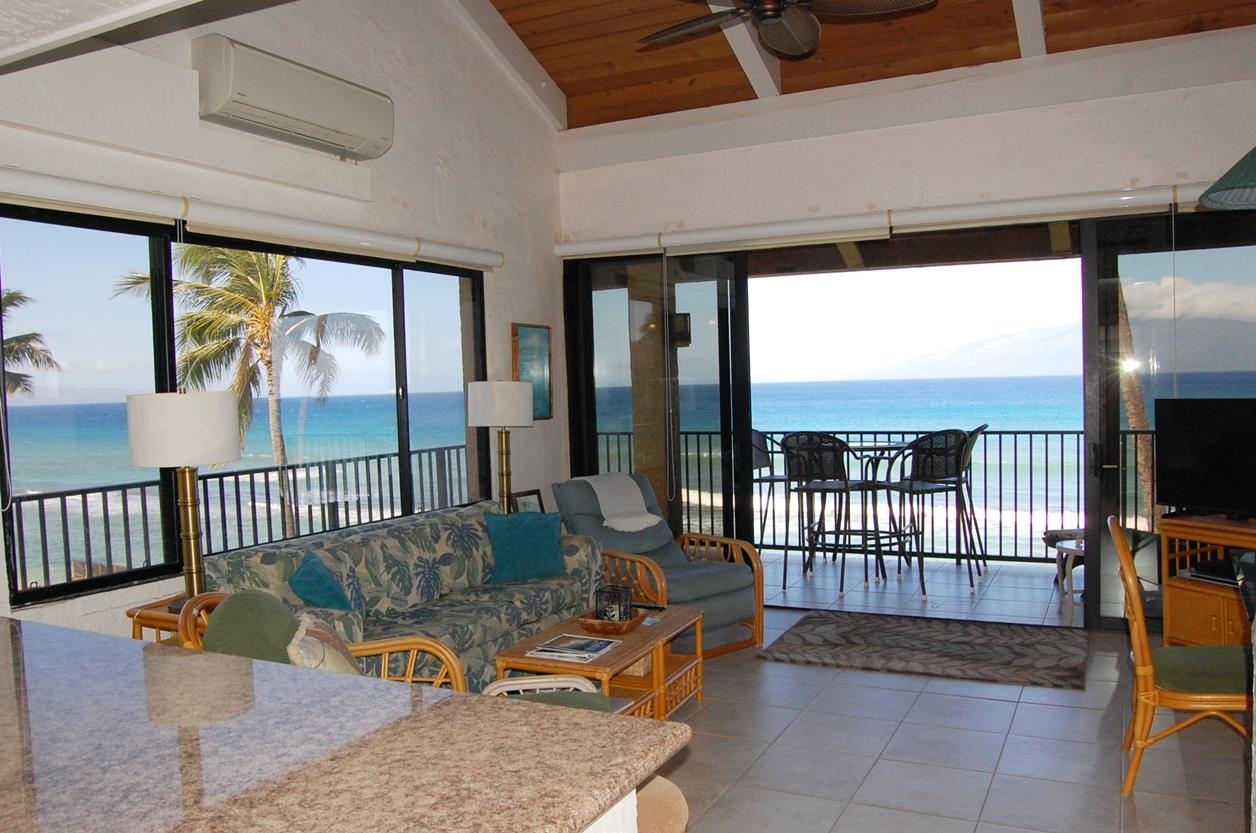 3543 Lower Honoapiilani Rd Property Photo 6