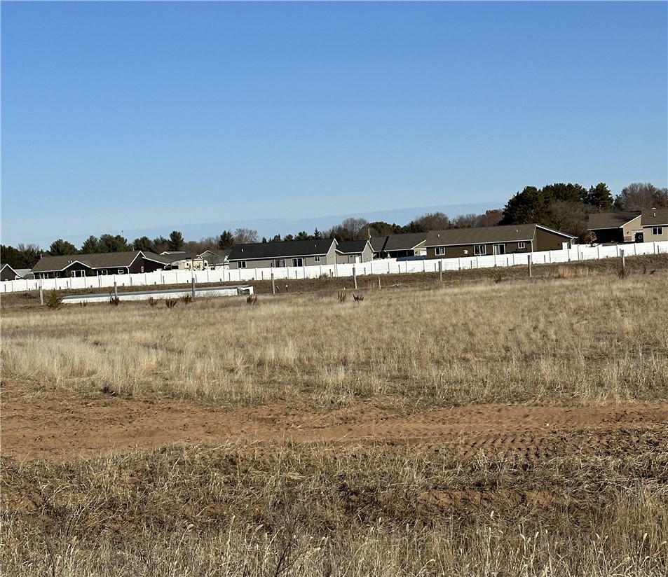 Lot 18 37th Avenue Property Photo 1