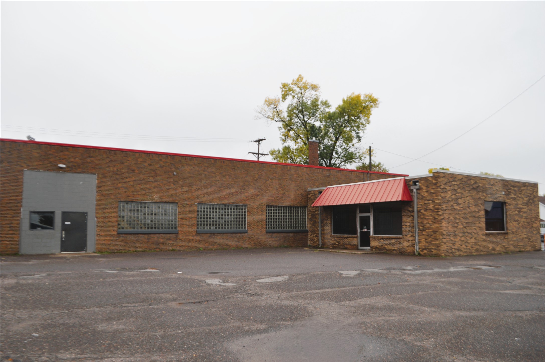 230 S Main Street Property Photo 1
