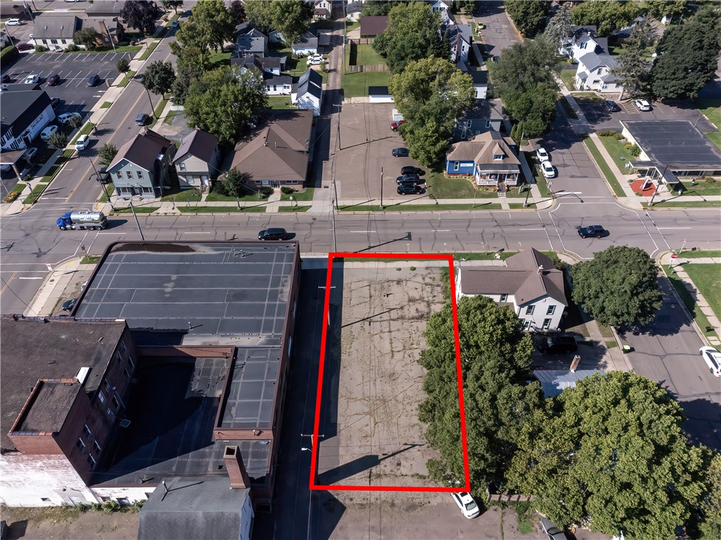 515 Bay Street Property Photo 3