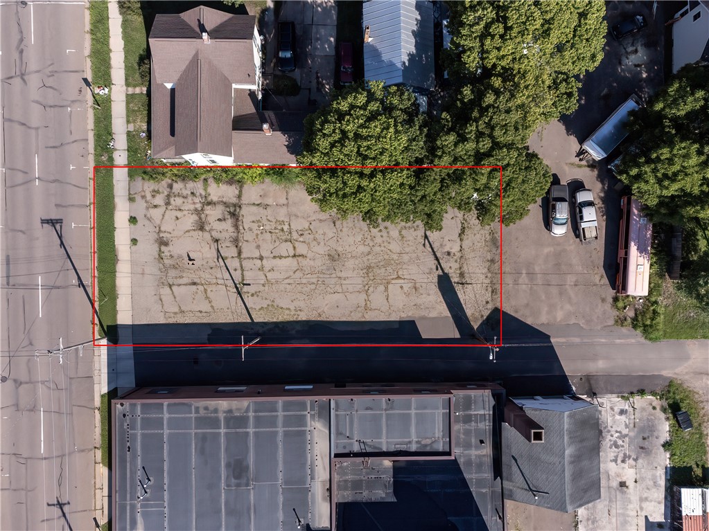 515 Bay Street Property Photo 4