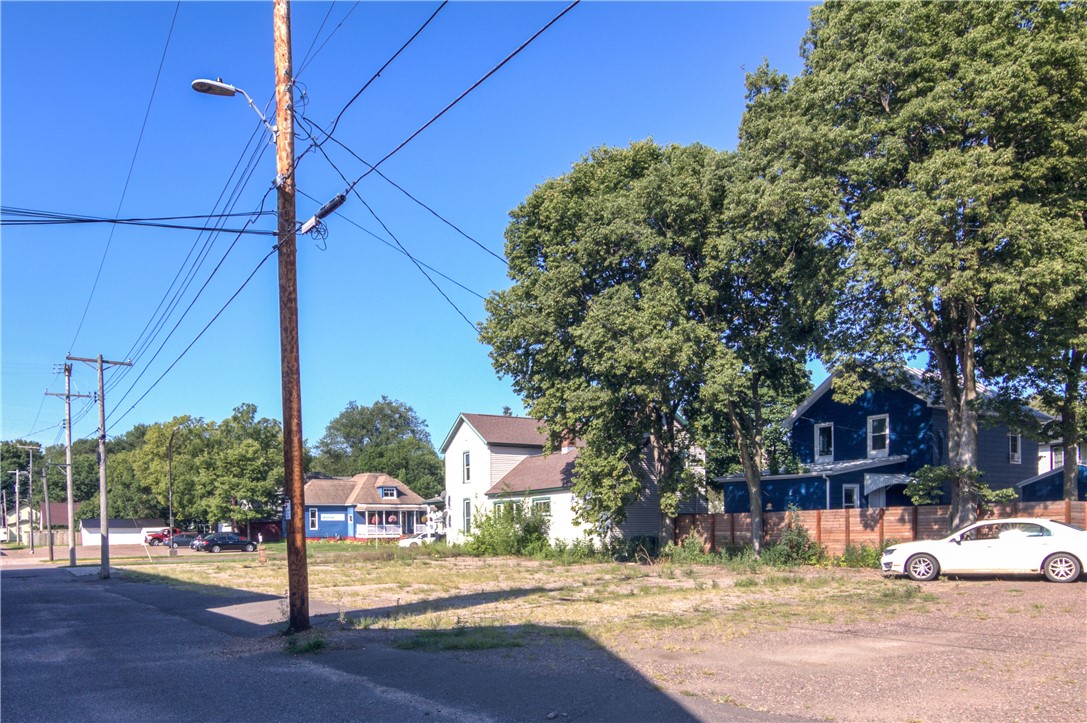 515 Bay Street Property Photo 10