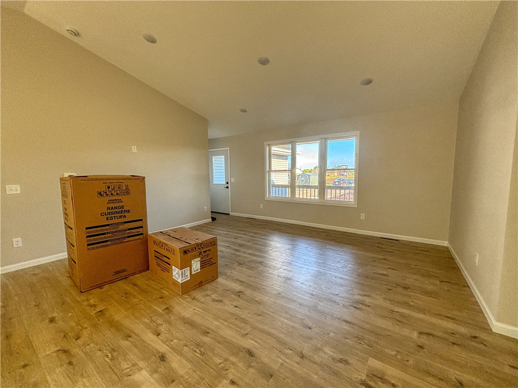 917 Clayton Street Property Photo 6