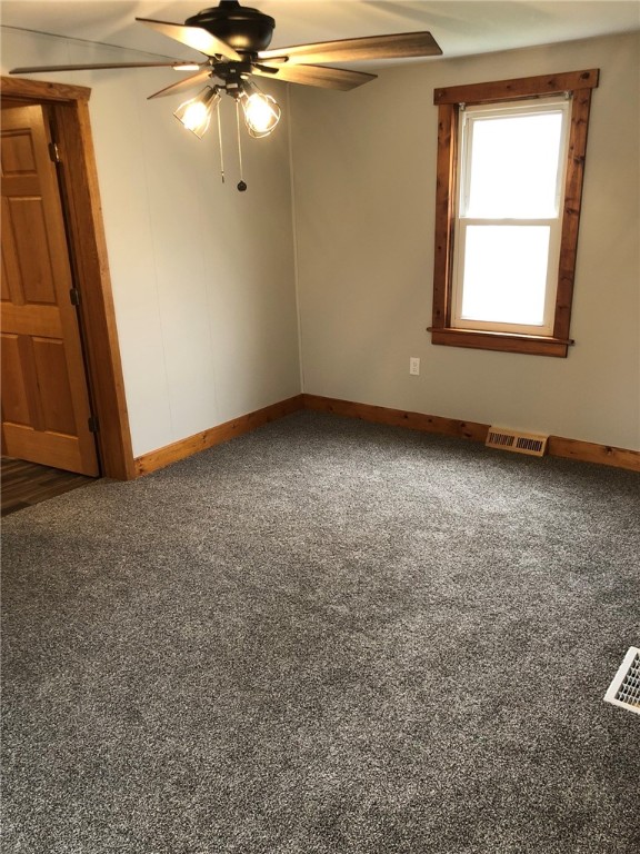 219 E Burnett Avenue Property Photo 13