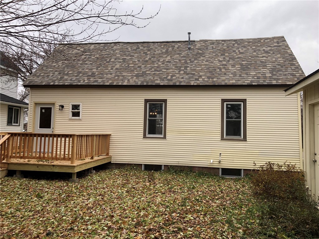 219 E Burnett Avenue Property Photo 31