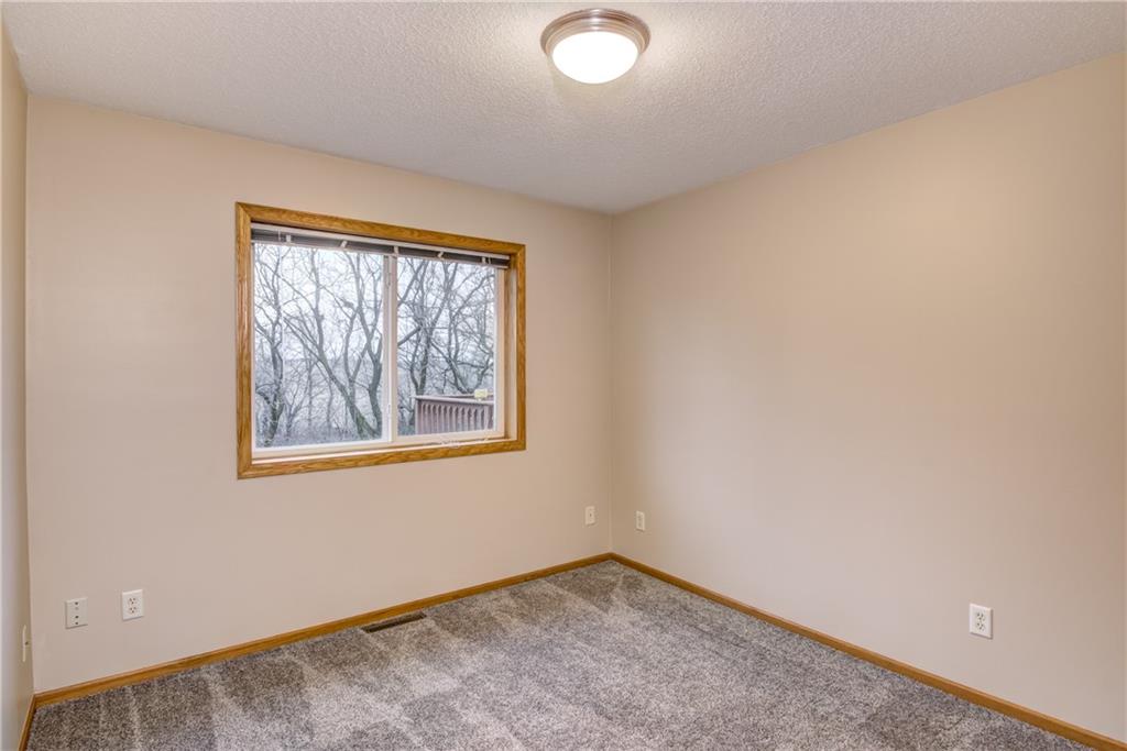 440 Brookhaven Drive Property Photo 12