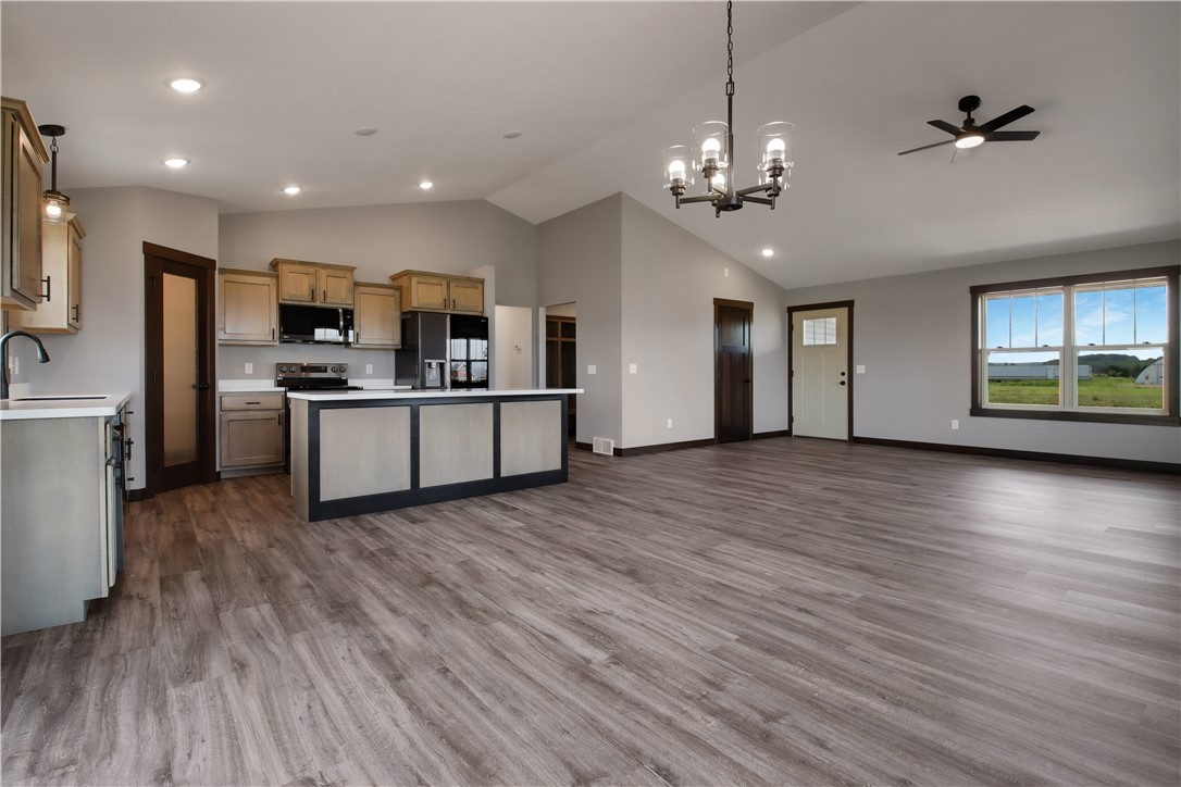 14062 41st Avenue Property Photo 5