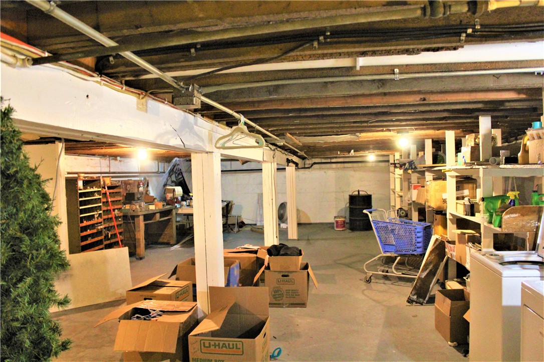 314 N Broadway Street Property Photo 27
