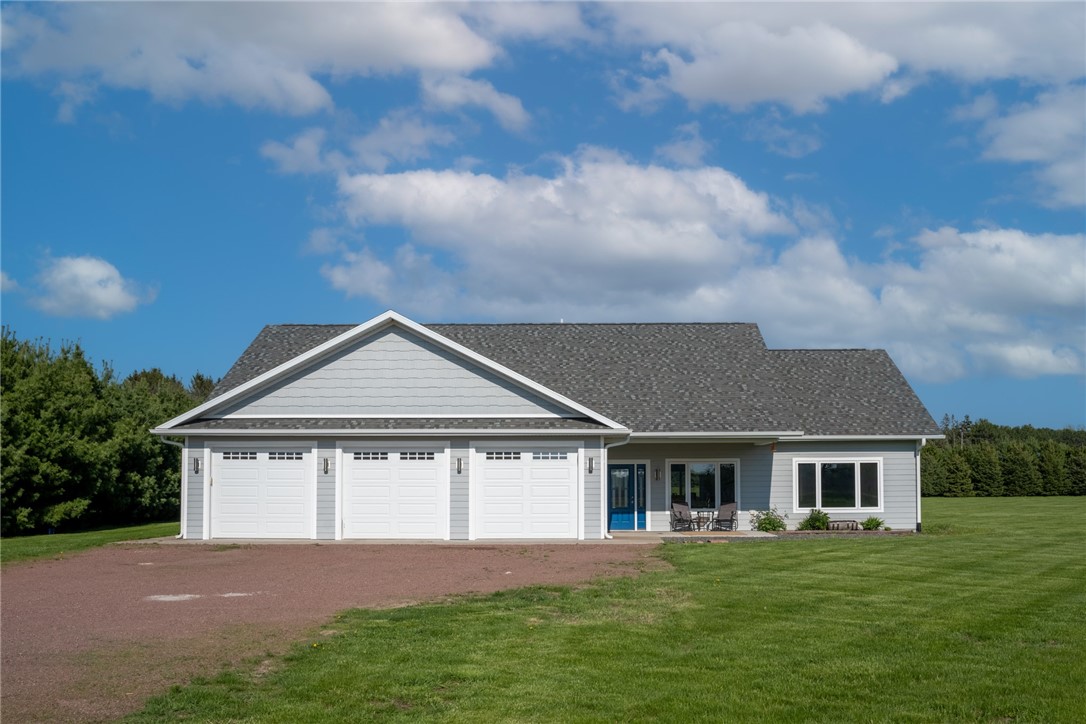 2571 11th Street Property Photo 1