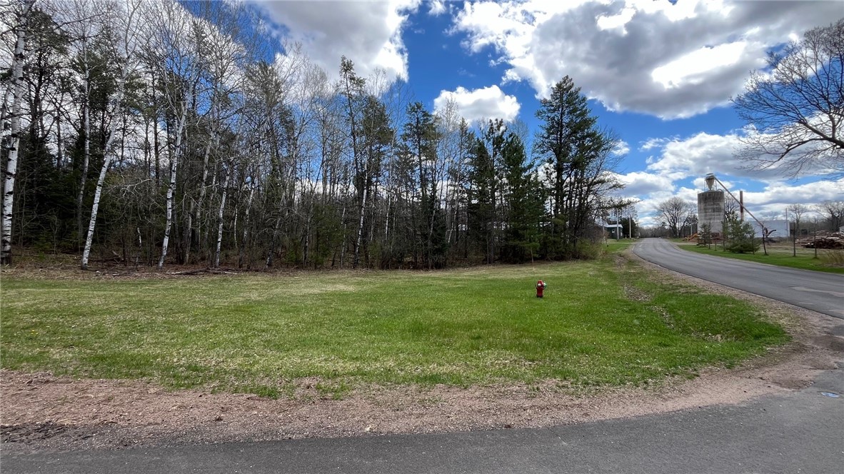 15125 Motor Lane Property Photo