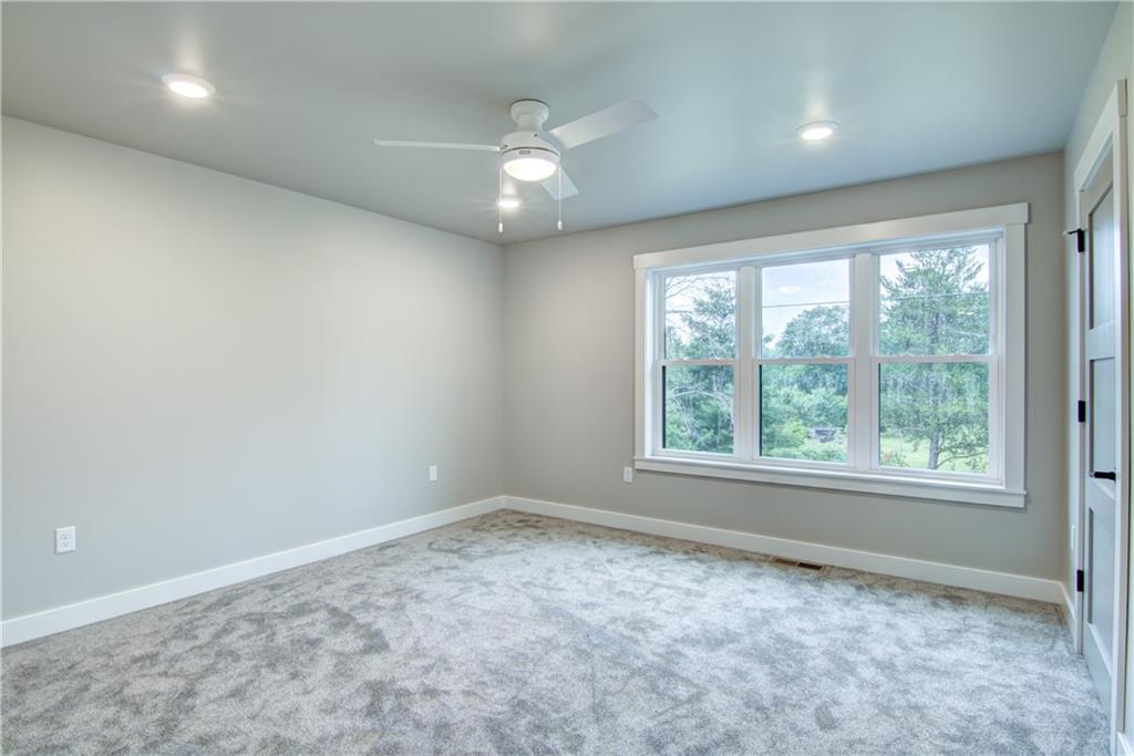 2355 Lake Road Property Photo 17