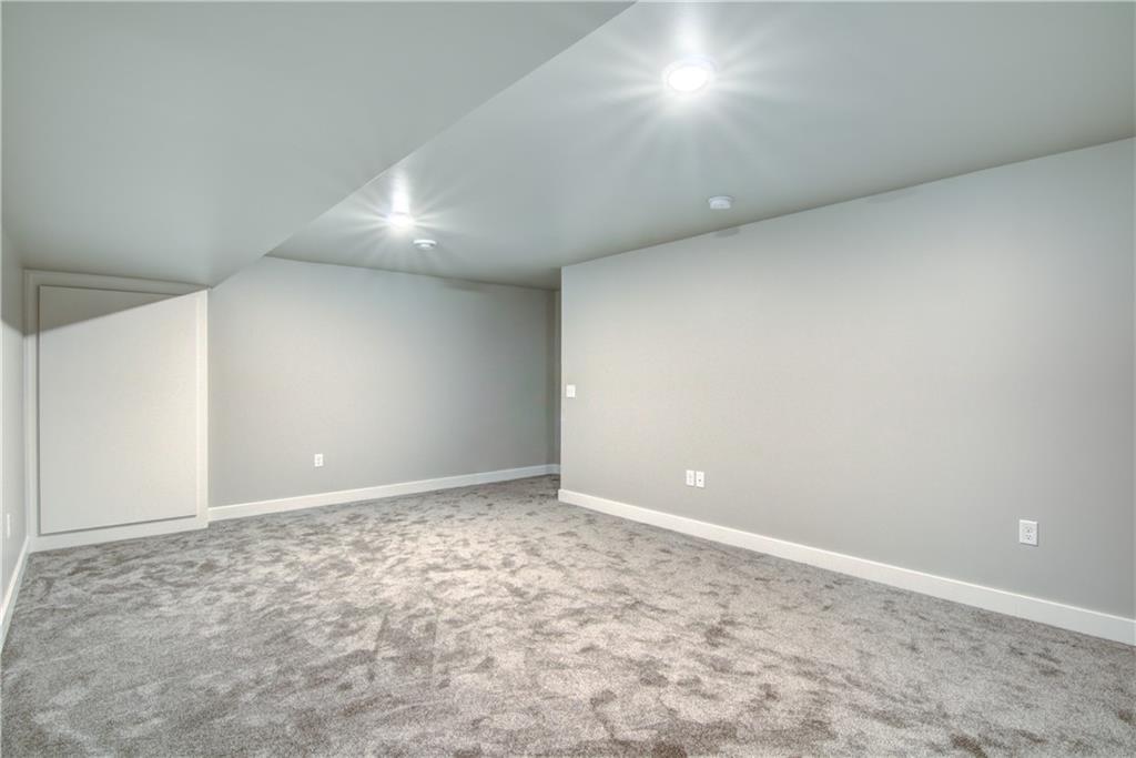 2355 Lake Road Property Photo 22