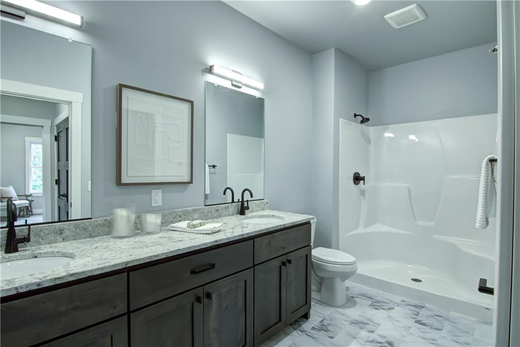 2351 Lake Road Property Photo 6