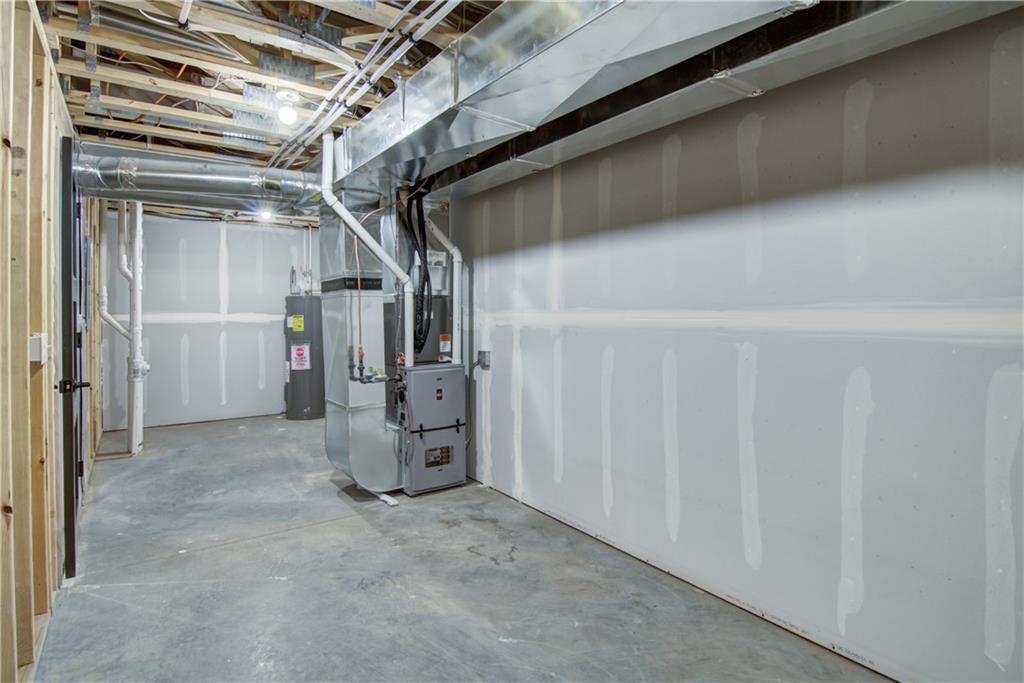2351 Lake Road Property Photo 15