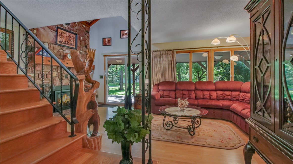 8821 W Bell Road Property Photo 7