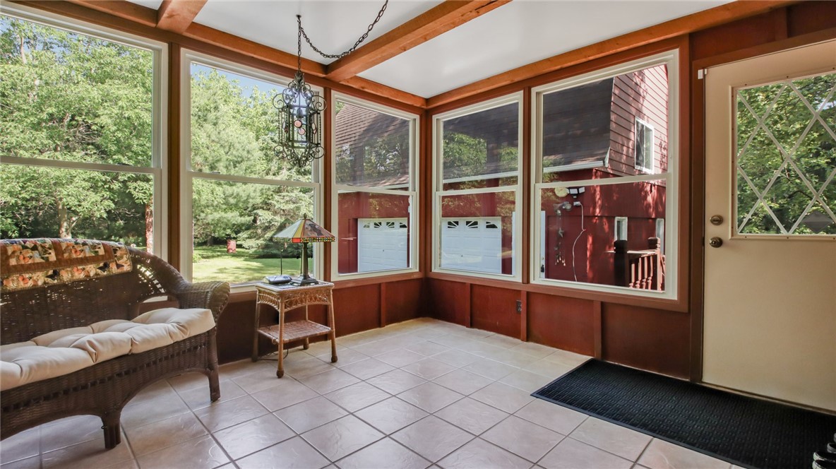 8821 W Bell Road Property Photo 14