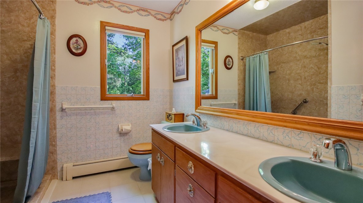 8821 W Bell Road Property Photo 18