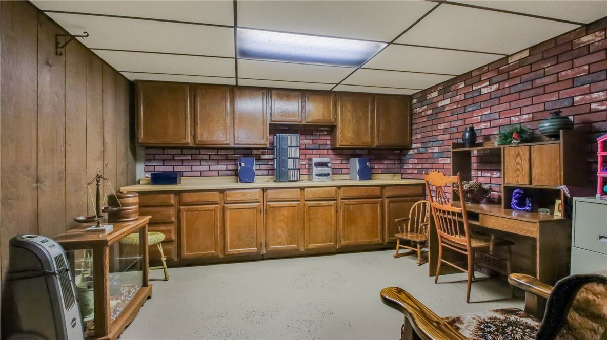 8821 W Bell Road Property Photo 26