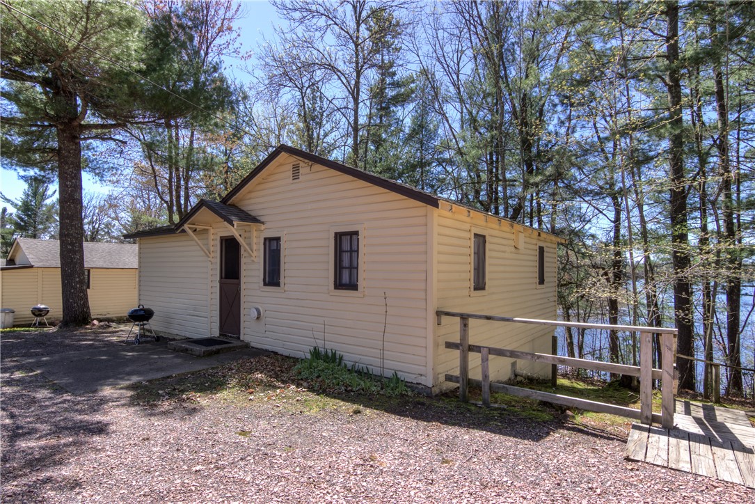 1022 Hwy M 7 Property Photo 1