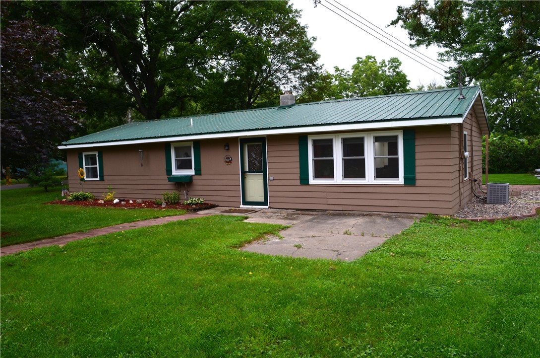 N816 Spruce Drive Property Photo
