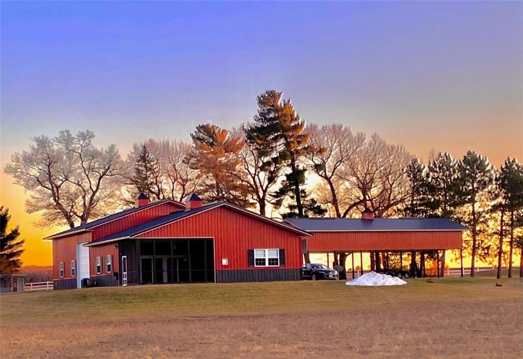 27646 County Highway G Property Photo 1
